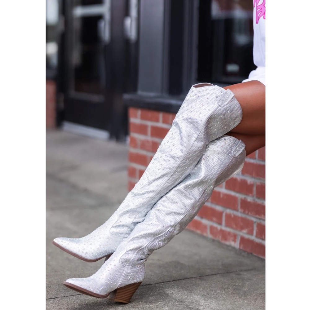 NEW Silver Thigh High Western Style Bedazzled Cowboy
Boots - Picture 4 of 14